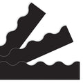 BORDER BLACK SOLID SCALLOPED