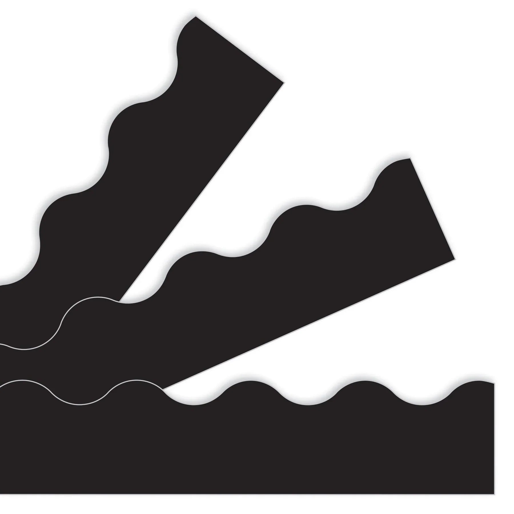 BORDER BLACK SOLID SCALLOPED