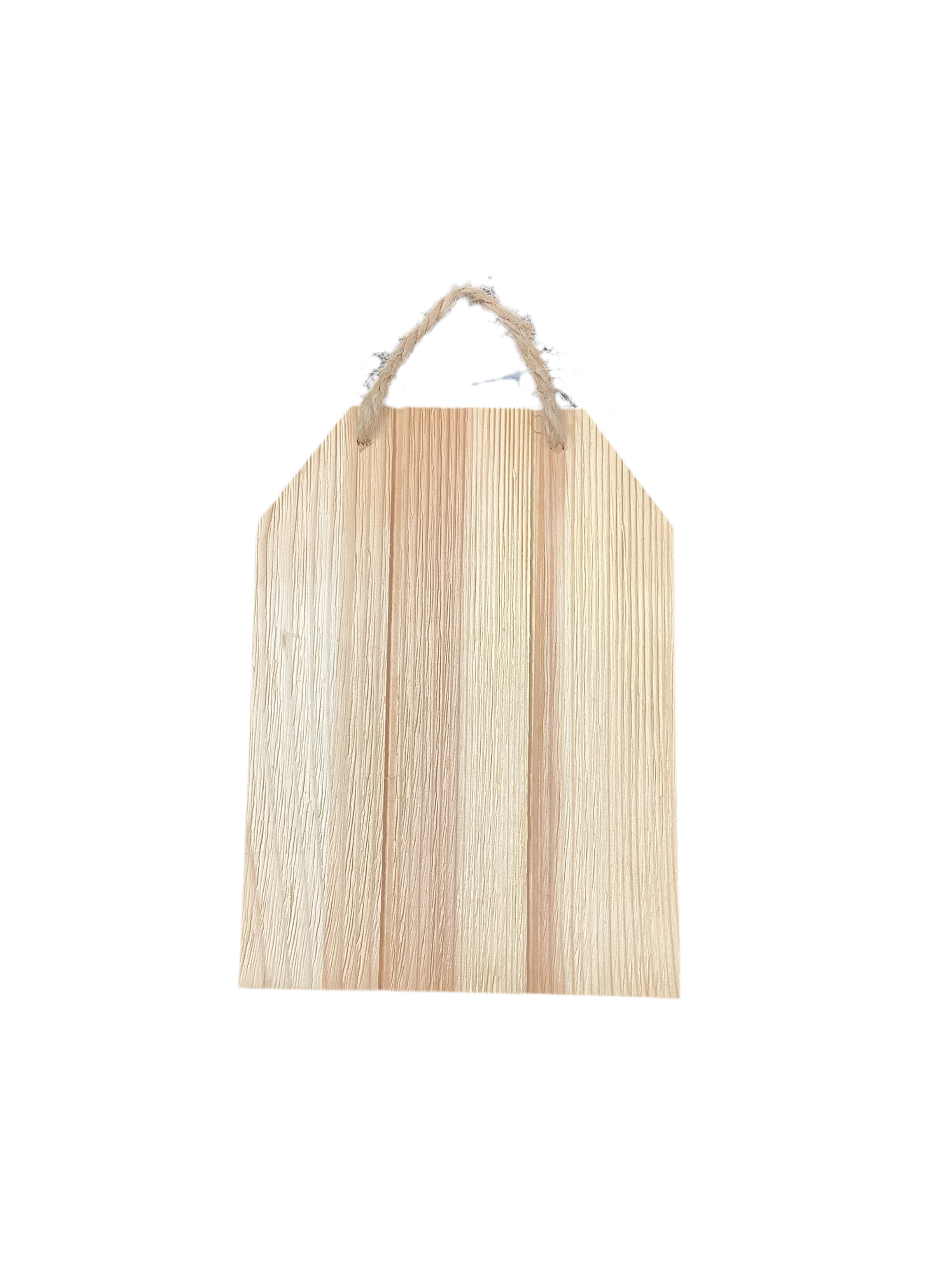 TAG WOOD CEDAR LOOK