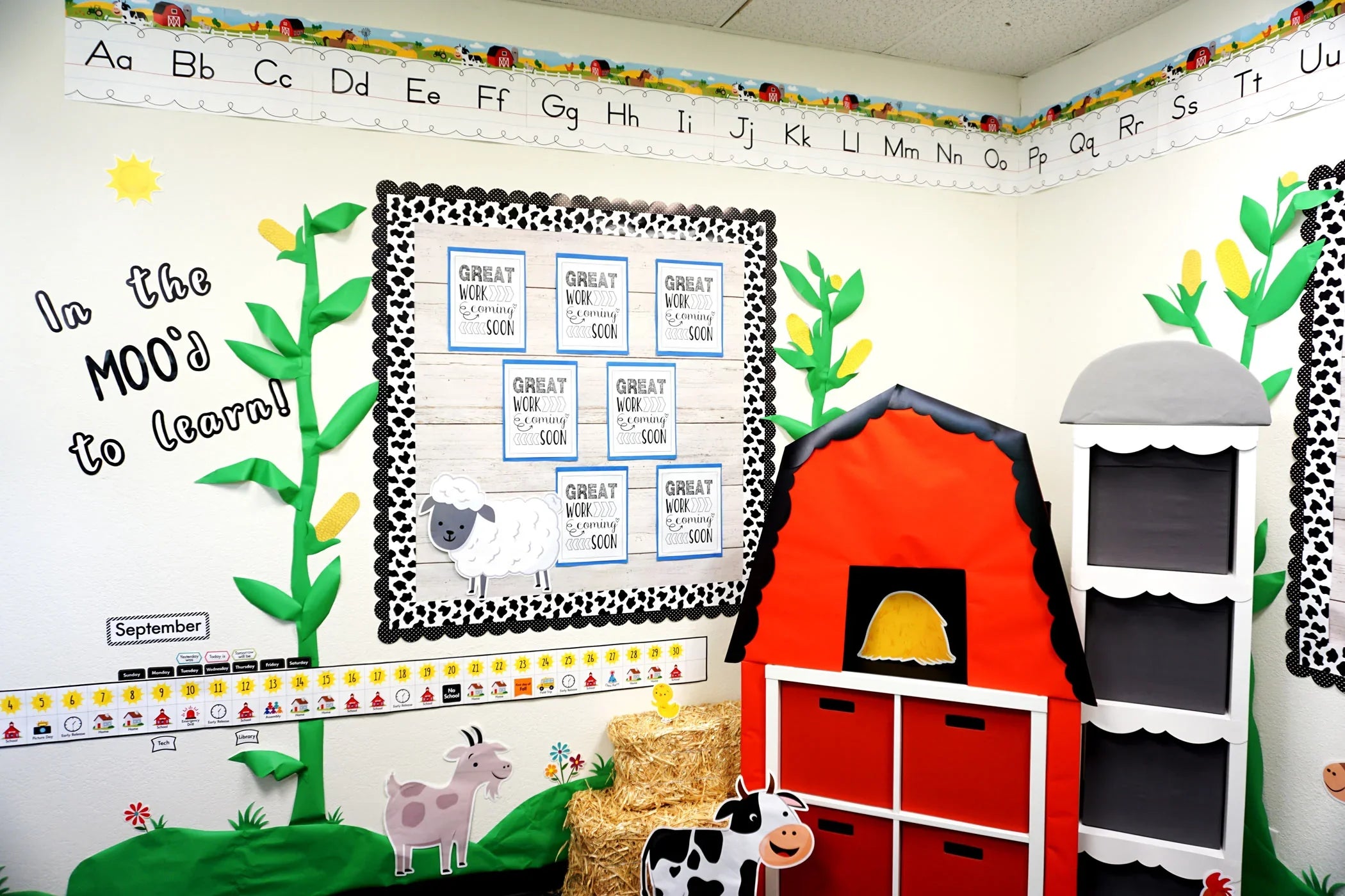 Jumbo Farm Friends Bulletin Board Set