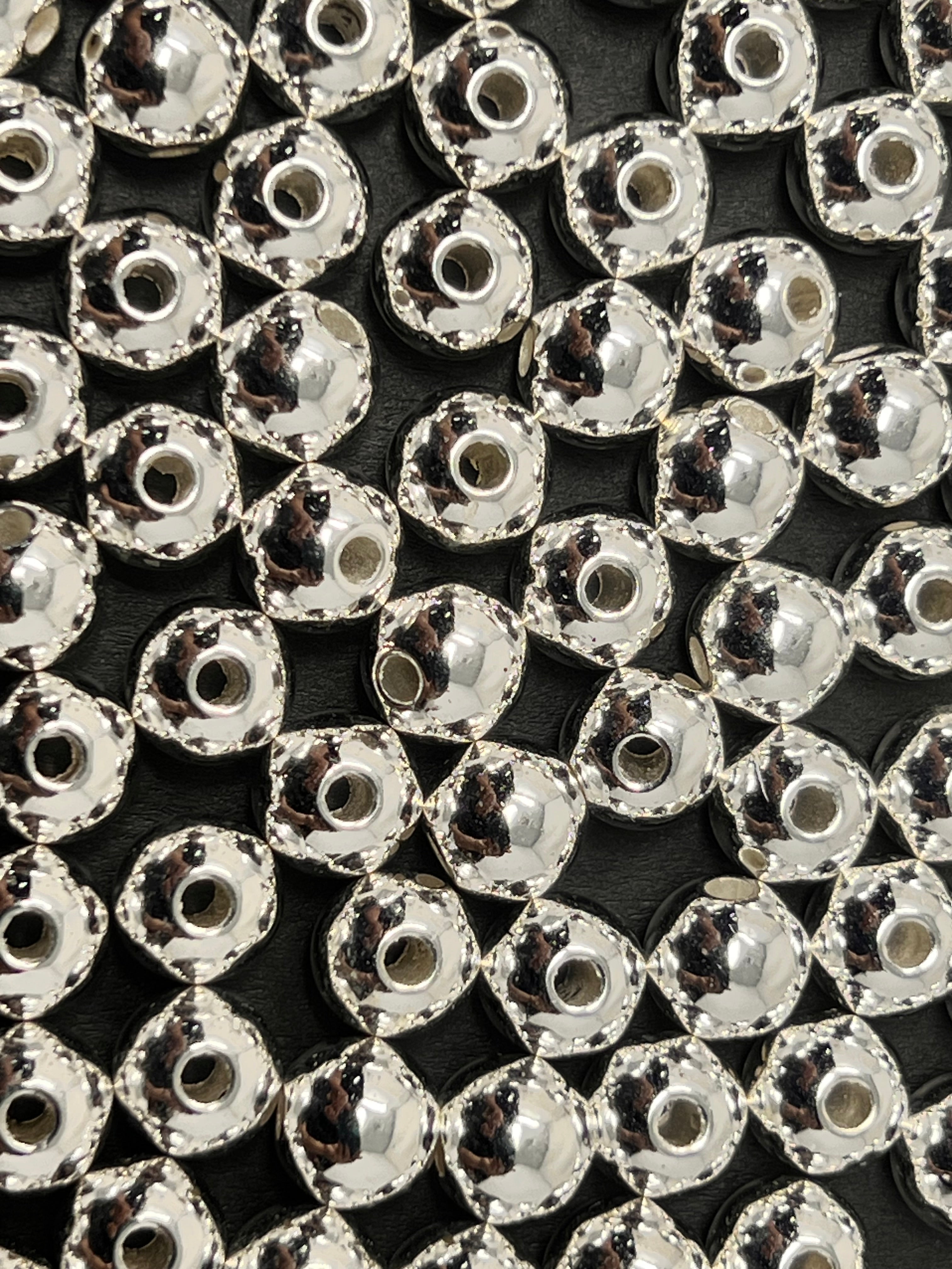SMOOTH ROUND BEAD | SILVER